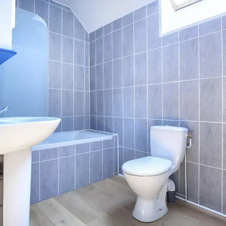 Le Logis D'allonne - Maison Pour 8 * Les Moitiers-d'Allonne